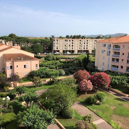 Appartement Spacieux 65M2, Avec Piscine Et Parking Fréjus エクステリア 写真