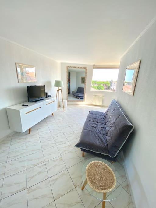 Appartement Spacieux 65M2, Avec Piscine Et Parking Fréjus エクステリア 写真